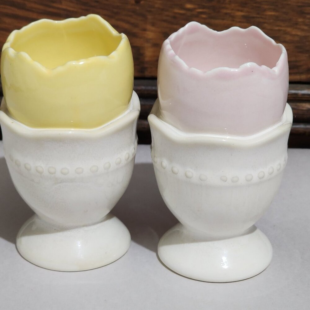 Easter Egg Tealight Candleholders 4" pink yellow ceramic egg pedestal set of 2 - Picture 2 of 2